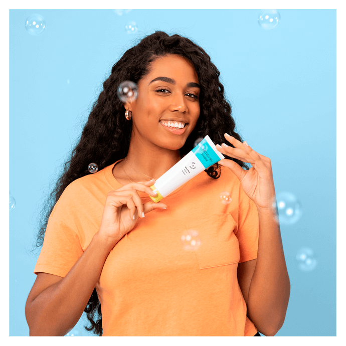 Artistry Studio™ Glow Boss Cleanser + Exfoliator